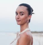 Sophia Green, MSW<br/>Psychotherapy & Emotional Healing