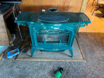 VERMONT CASTING RADIANCE PROPANE STOVE<br/>GOOD CONDITION